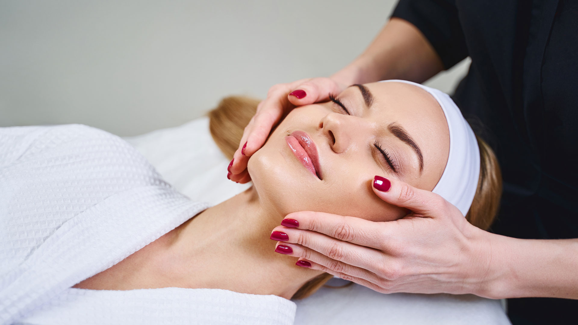 Soins du visage Institut de beauté Andance Annonay - Fée2Beauté, Fée de Beauté Esthéticienne Nord Ardèche Davézieux Salaise sur Sanne 07 Massage Esthétique